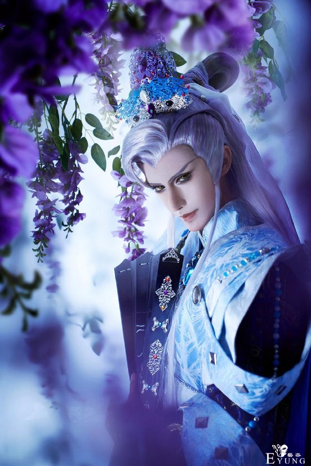心动颜值级大片，《金光布袋戏》慕容宁cos，眼神太有吸引力-3.jpg
