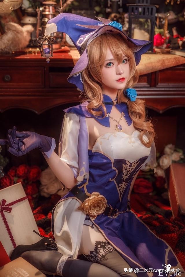 《原神》丽莎cos，优雅魅力女神，容貌好看到令人心醉-4.jpg