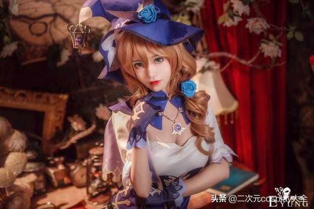 《原神》丽莎cos，优雅魅力女神，容貌好看到令人心醉-6.jpg