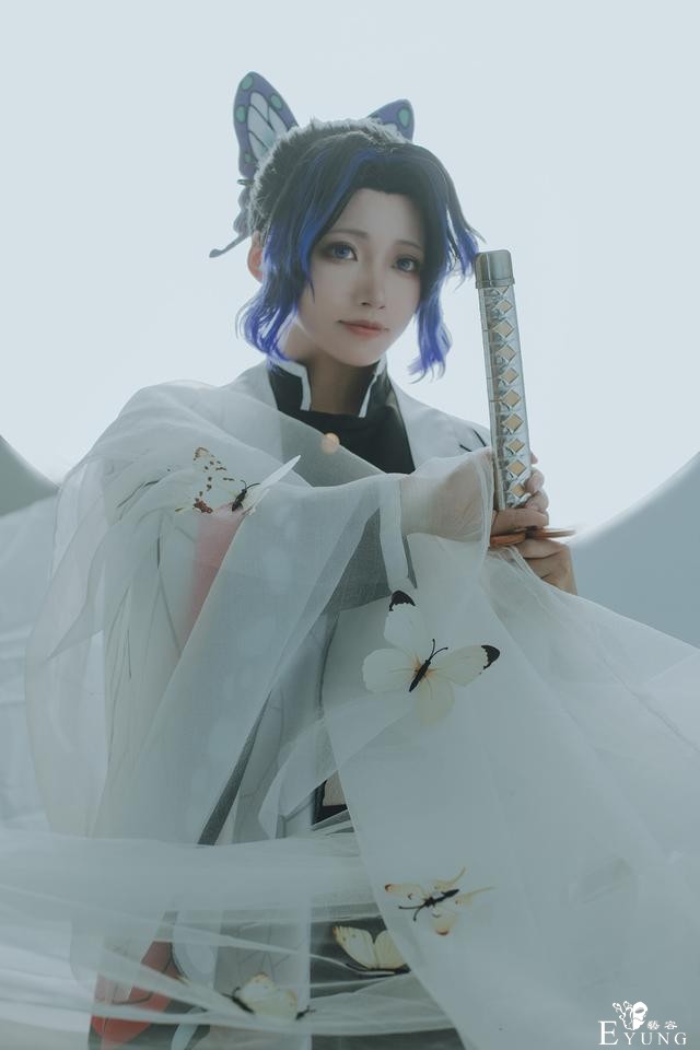 三位可爱的COSER扮演的日本人气动漫《鬼灭之刃》角色“蝴蝶忍”-3.jpg