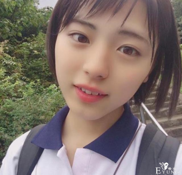 16岁高中生“男扮女装”，化妆后堪比美少女，同班女生：我酸了-1.jpg