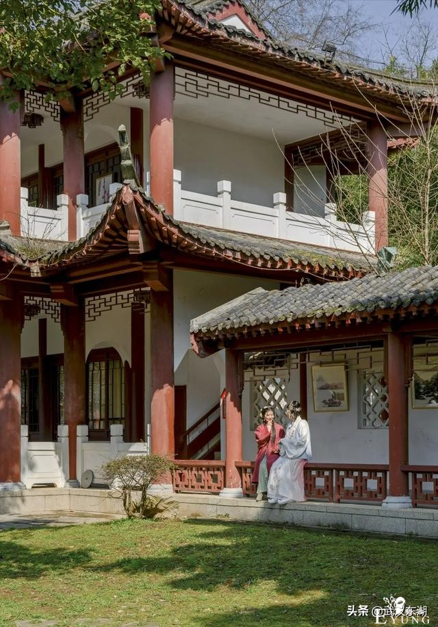 武汉人明天放假，东湖怒放梅花！-10.jpg