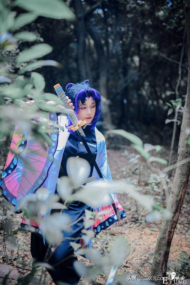 《鬼灭之刃》富冈义勇&蝴蝶忍cos，甜甜温馨的感觉，百看不腻-3.jpg