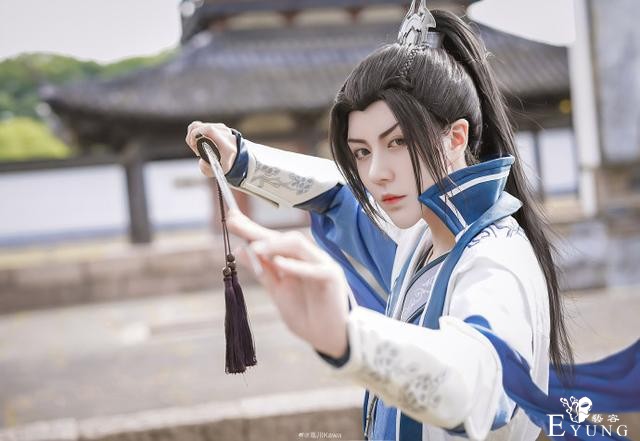 《人渣反派自救系统》柳清歌cos，精致俊秀，帅到我成为小迷妹-3.jpg