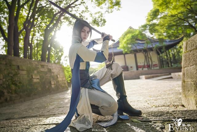 《人渣反派自救系统》柳清歌cos，精致俊秀，帅到我成为小迷妹-11.jpg