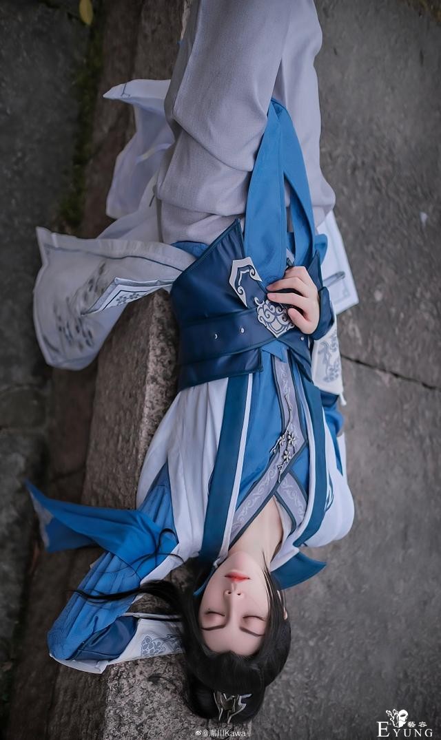 《人渣反派自救系统》柳清歌cos，精致俊秀，帅到我成为小迷妹-12.jpg