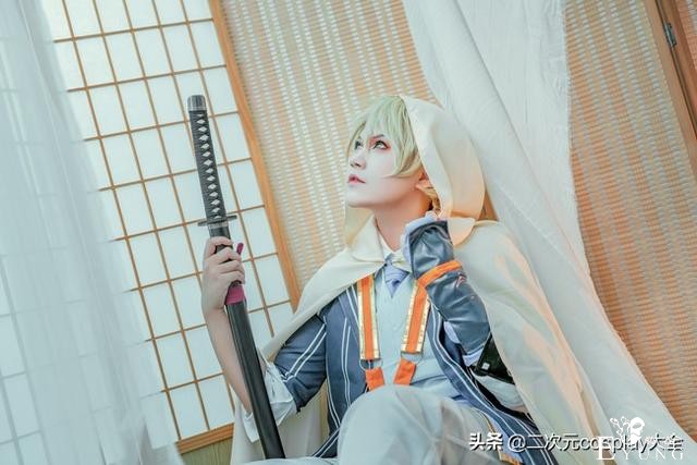 《刀剑乱舞》山姥切国广cos，俊美的面容，瞬间帅到我了-10.jpg