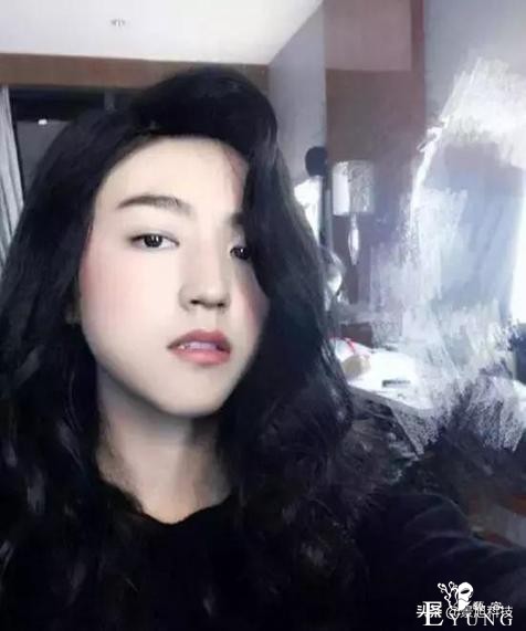 颜值超高的男神们，男扮女装，谁才是真正的女装大佬？-4.jpg
