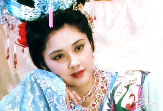 小时候光顾看铁甲小宝奥特曼，都没注意到女神们，现在人都当妈了-1.jpg