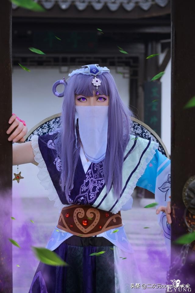 《秦时明月》​少司命cos，眼神有吸引力，给人眼前一亮的感觉-4.jpg