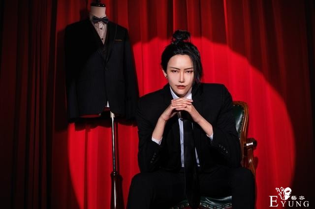 《咒术回战》夏油杰&五条悟，西装cos，帅到配一脸-9.jpg