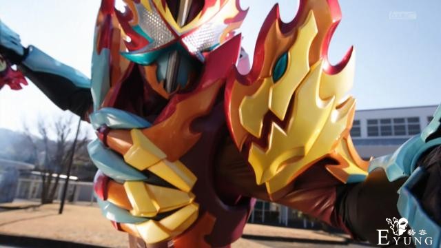 假面骑士元素龙和远古之龙有何区别？除了多一本书，精神体最重要-2.jpg