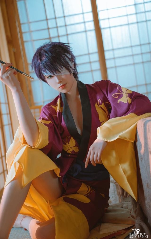 《银魂》高杉晋助cos，颜控一本满足，没人能阻挡这份帅气-1.jpg