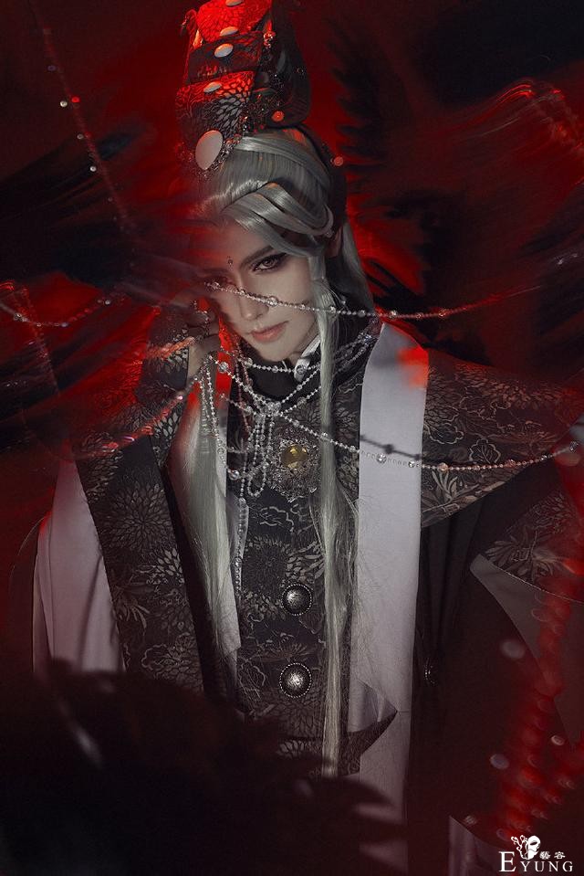《金光布袋戏》默苍离cos，精美震撼，后面一口大刀太绝了-2.jpg