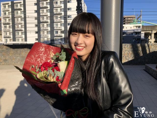 《假面骑士01》外传亚兹收花照曝光，亚兹变胖兹，坏女人依旧美-2.jpg