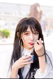 国内超火女装大佬盘点，每一个都是足以掰弯直男的存在-2.jpg
