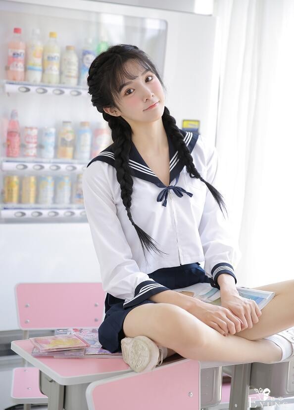“女装大佬”变成真正的女性？网红艾比变性成功，摆脱男性身份-2.jpg