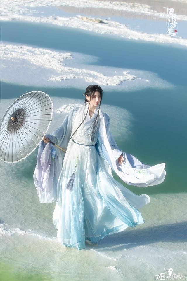 《将进酒》沈兰舟cos，绝美如画，蒙眼那张击中了我的心-3.jpg