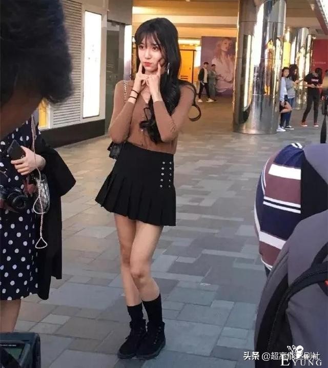 女装大佬宣布“变性”成功，结果却被秒打脸-12.jpg