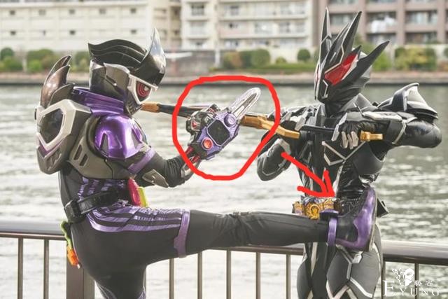 假面骑士社长VS社长，黑千骑竟然被虐，天津垓1000%吃瘪-3.jpg
