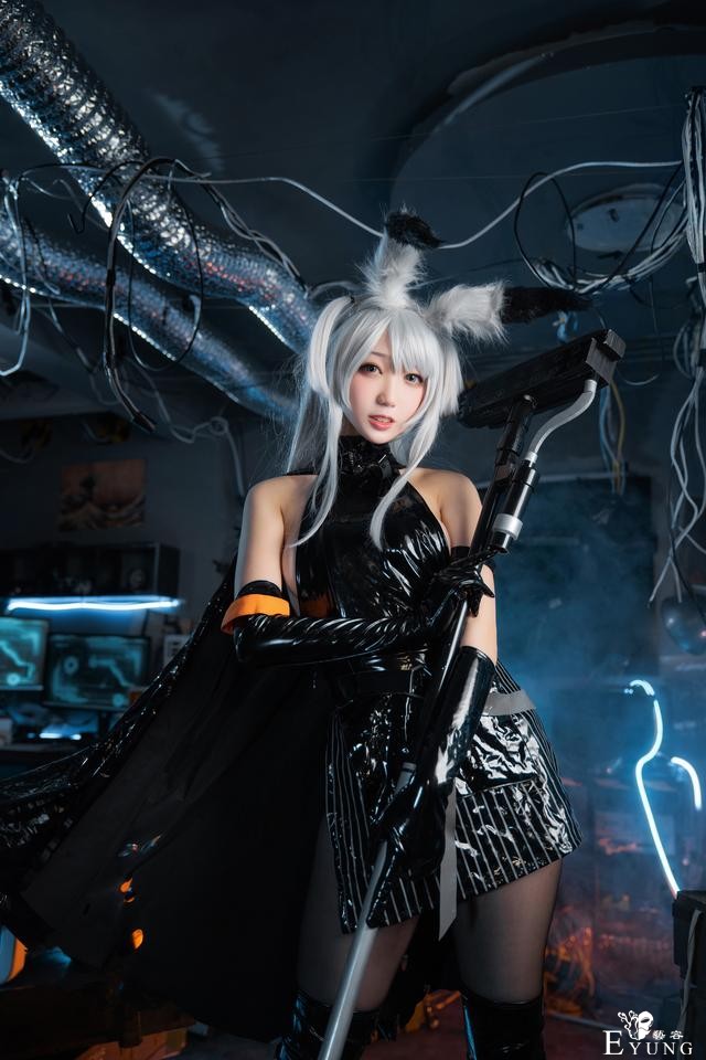 「 明日方舟精二暴行」-多人COS-二次元-动漫-美图-壁纸-1.jpg