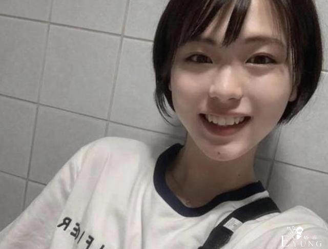 16岁高中生“男扮女装”走红，甜蜜形象吸粉无数，女同学：羡慕-1.jpg