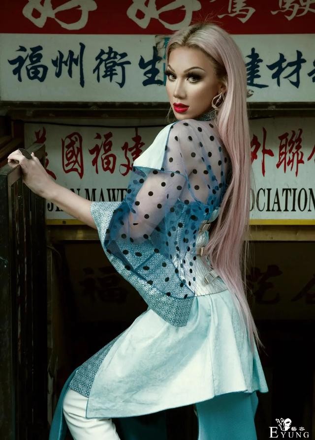 越南男变装皇后酷爱女装！帅美个性，百万粉丝追捧-2.jpg