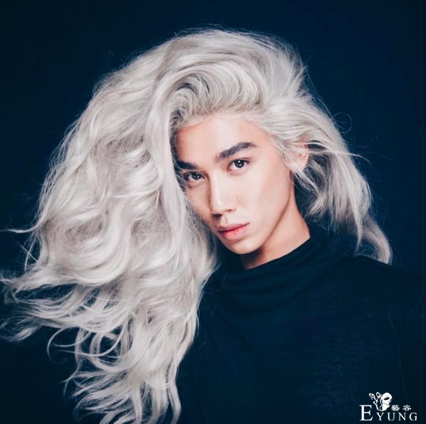 越南男变装皇后酷爱女装！帅美个性，百万粉丝追捧-11.jpg