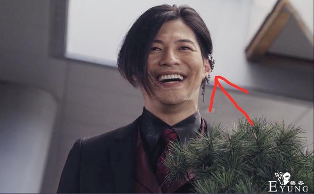 伽古拉全身都是宝，圆谷连领带都不放过，粉丝：下次卖伽古拉耳饰-4.jpg