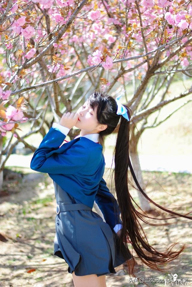 青春靓丽的长发少女，叶月恋cos，仿佛一缕阳光照进了我心里-3.jpg