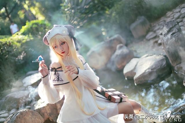 《明日方舟》夜莺cos，美至心灵，唯美和煦的小女神-5.jpg