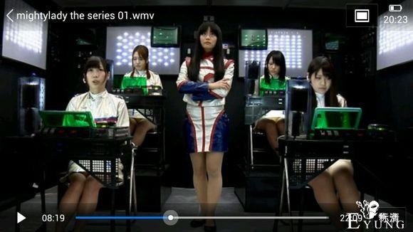 为什么女奥特曼不火？网友：因为少儿不宜-1.jpg