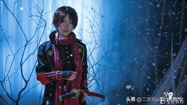 《刀剑乱舞》加州清光cos，雪景与人物融合，竟令我眼里有光-1.jpg