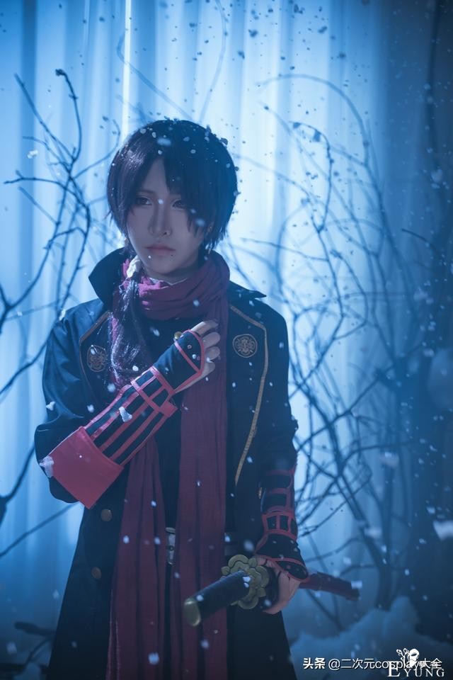 《刀剑乱舞》加州清光cos，雪景与人物融合，竟令我眼里有光-2.jpg