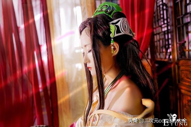 《秦时明月》弄玉cos，画面感大气磅礴，也可温柔似水-8.jpg