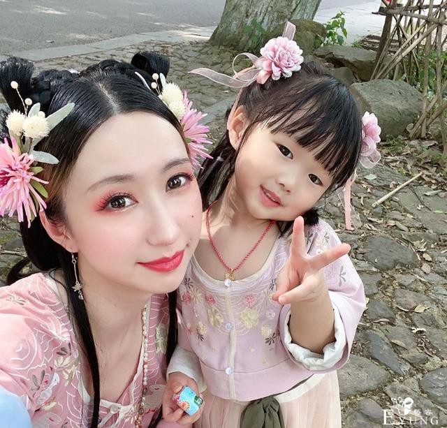 知名Coser的爱情？C圈的这两对神仙CP，都已经有宝宝了-3.jpg
