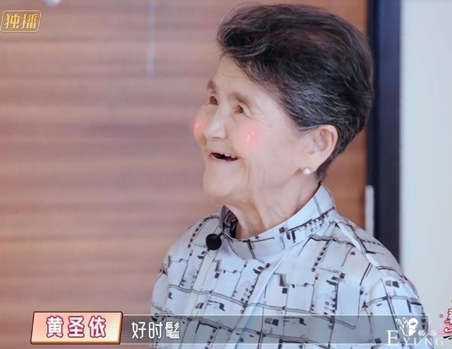 从全网嘲到直呼好甜，一个综艺改变了网友对杨子和黄圣依的看法-12.jpg