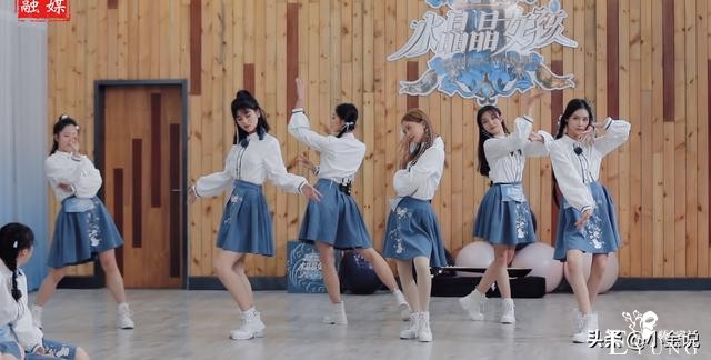 36位少女在南浔“变装”，网友赞叹：她们像是从古画中走出来-13.jpg