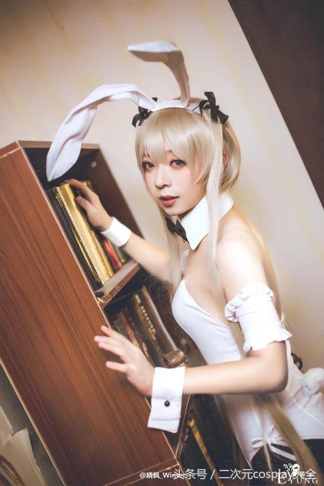《缘之空》穹妹兔女郎cos，黑丝大长腿，这么可爱居然是男孩子？-8.jpg