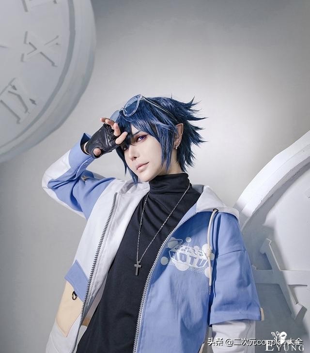 《凹凸世界》雷狮&amp;安迷修cos，原力星球衍生服，帅气又心动的颜值-1.jpg