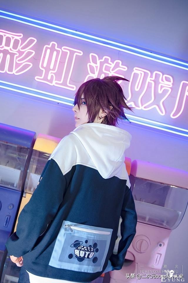 《凹凸世界》雷狮&amp;安迷修cos，原力星球衍生服，帅气又心动的颜值-10.jpg