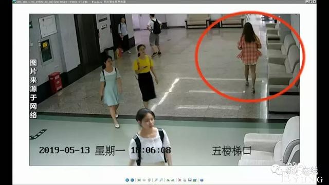 男子穿女装潜入南宁某高校图书馆，疑做出不雅动作…-5.jpg