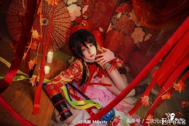 《艳汉》吉原诗郎cos，人美布景更美，好看又撩人！-1.jpg