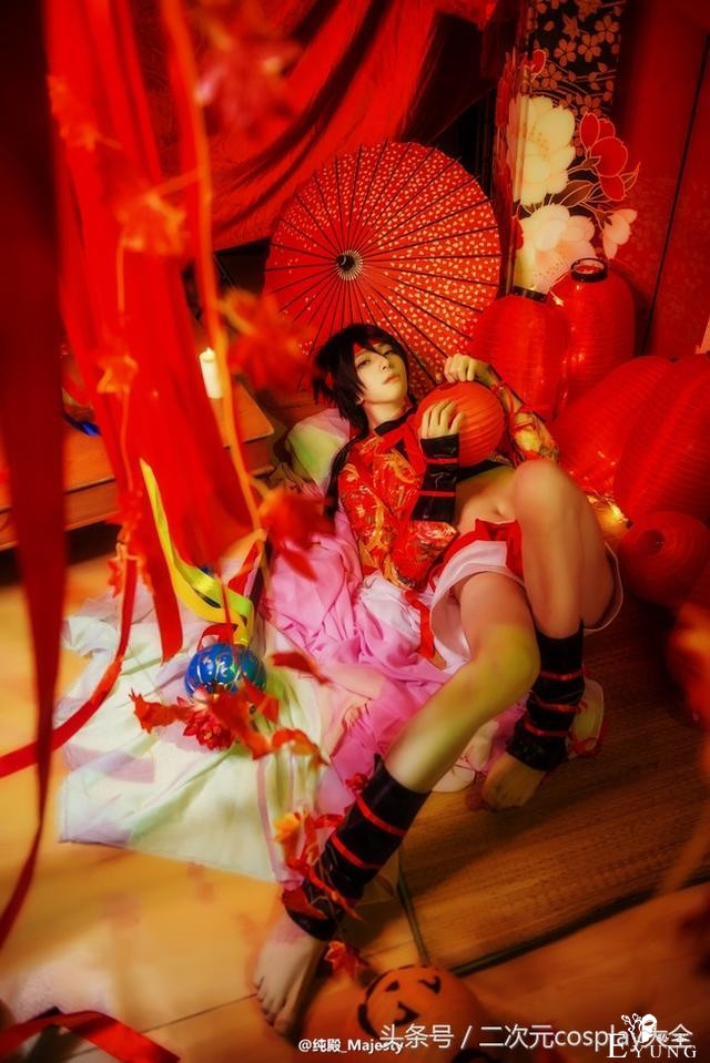《艳汉》吉原诗郎cos，人美布景更美，好看又撩人！-13.jpg