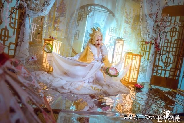 剑网3剑歌惊月cos，雍容华贵，举手投足皆是美艳动人心-8.jpg