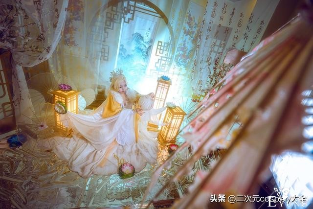剑网3剑歌惊月cos，雍容华贵，举手投足皆是美艳动人心-9.jpg