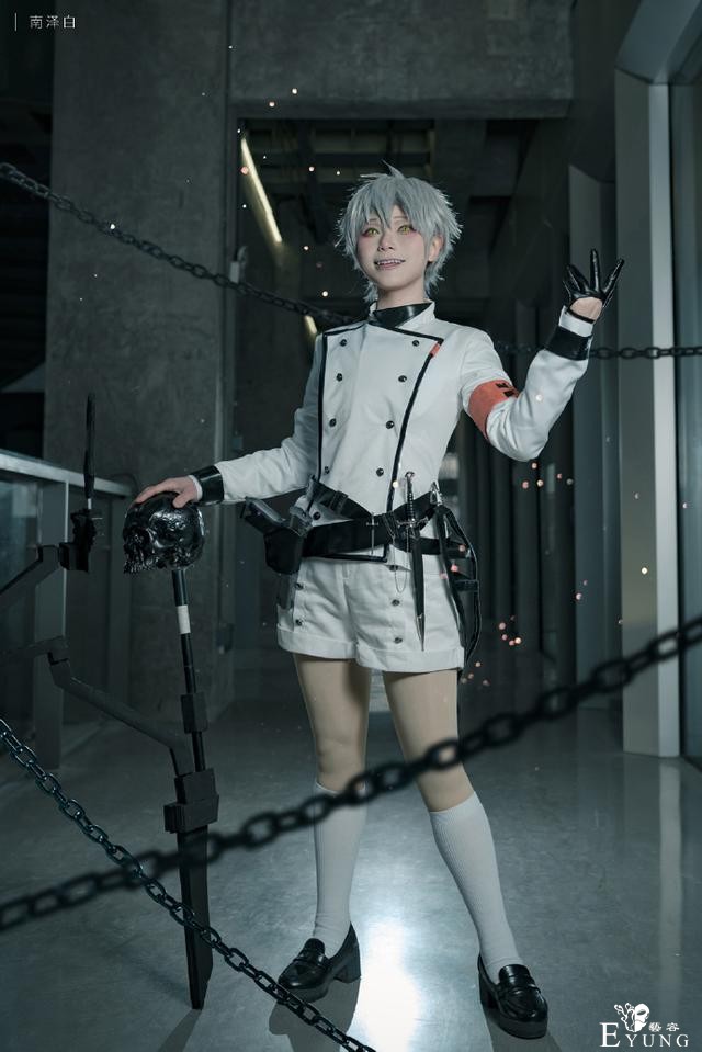 《明日方舟》梅菲斯特&amp;浮士德cos，美颜暴击，好多照片我满足了-10.jpg