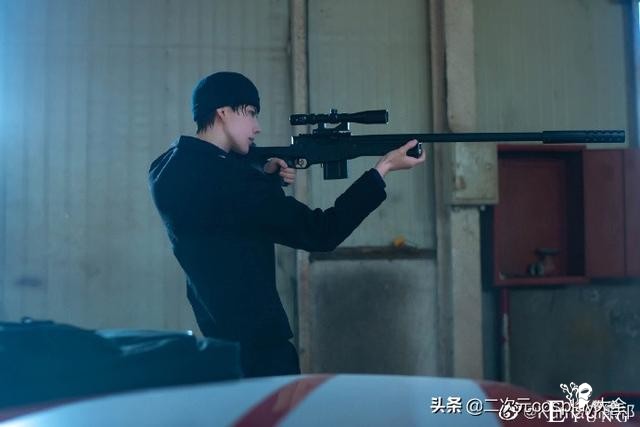 名侦探柯南cos：最帅最还原，满满气场感的赤井秀一-4.jpg