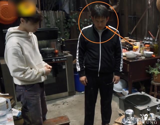 《向往5》：张艺兴做饭搞砸，看清黄磊的表情，师徒关系一目了然-10.jpg