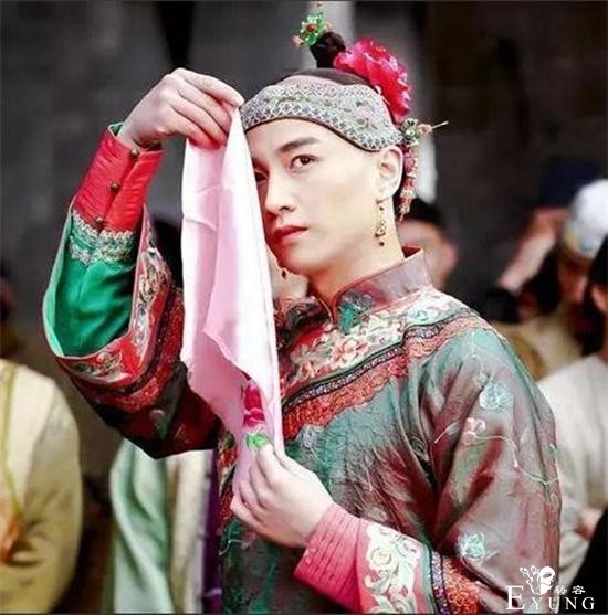 明朝女装大佬：男扮女装诱骗妇女，十年犯案上千起，皇帝都坐不住-9.jpg